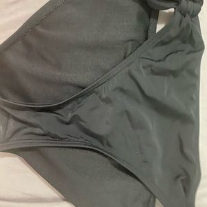 Women’s bathing suit bottoms